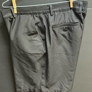 Bolle Black Flat Front Shorts Golf Moisture Wicking Material